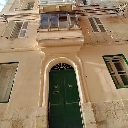 63, Casa Falzon