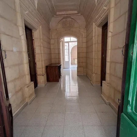 Guest house 63, Casa Falzon